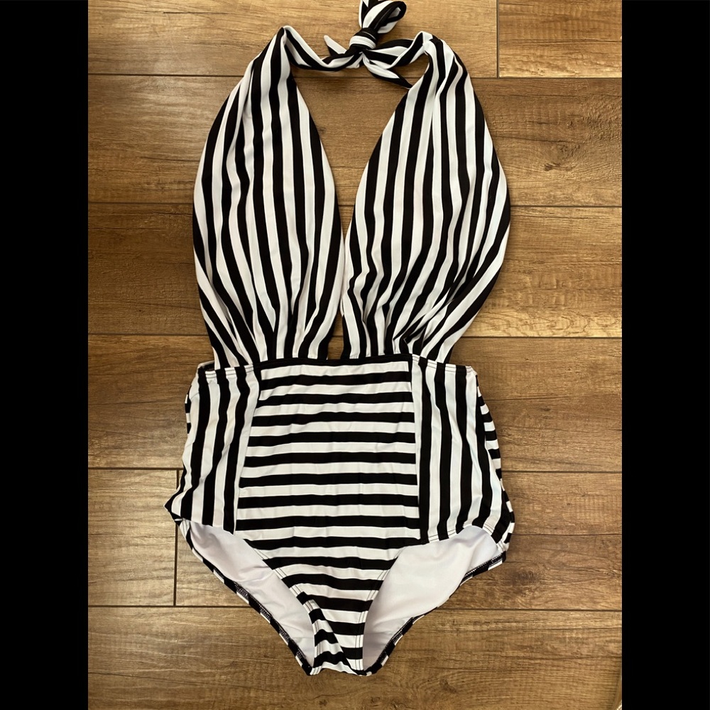Cocoship retro bathing suit